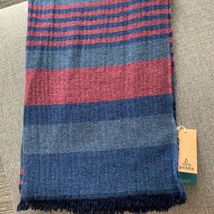 Prana Scarf